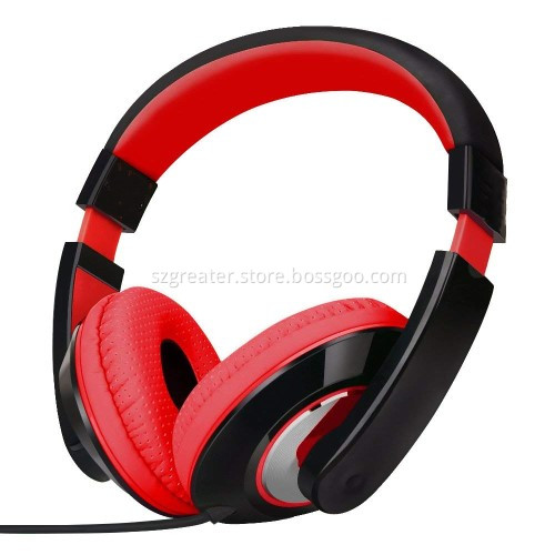 Wired Headphones with Stereo sounds